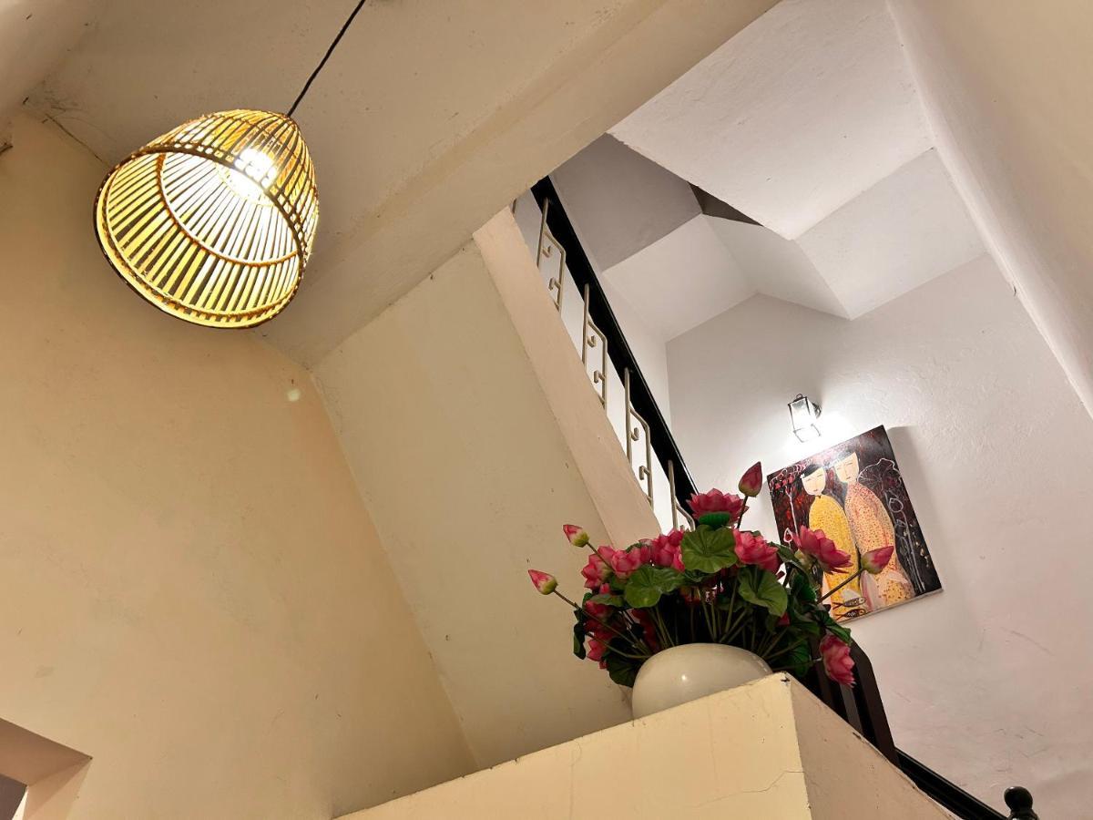 Anchie Home Ly Nam De- Ha Noi Train Street- Ha Noi Old Quarter 하노이 외부 사진