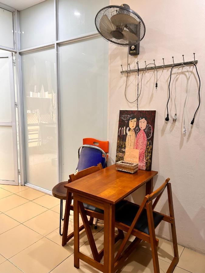 Anchie Home Ly Nam De- Ha Noi Train Street- Ha Noi Old Quarter 하노이 외부 사진